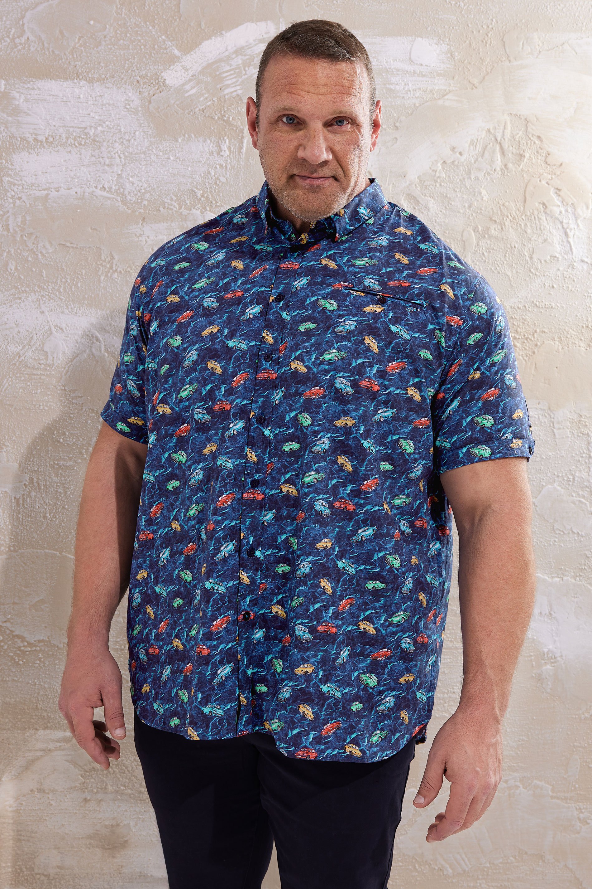 D555 Big & Tall Navy Blue Vintage Car Print Shirt | BadRhino 1