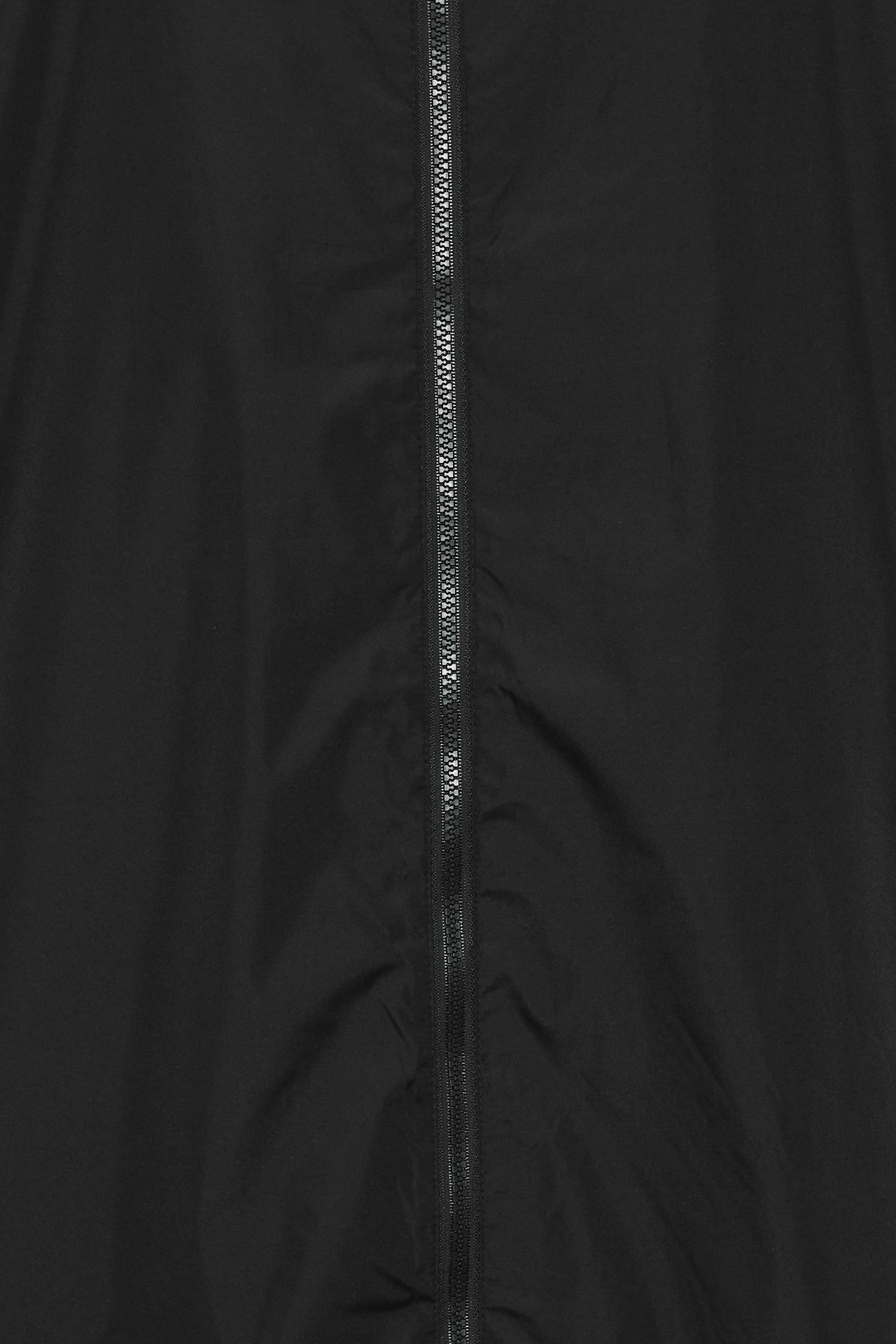 D555 Big & Tall Black Sherpa Lined Waterproof Changing Robe | BadRhino 2