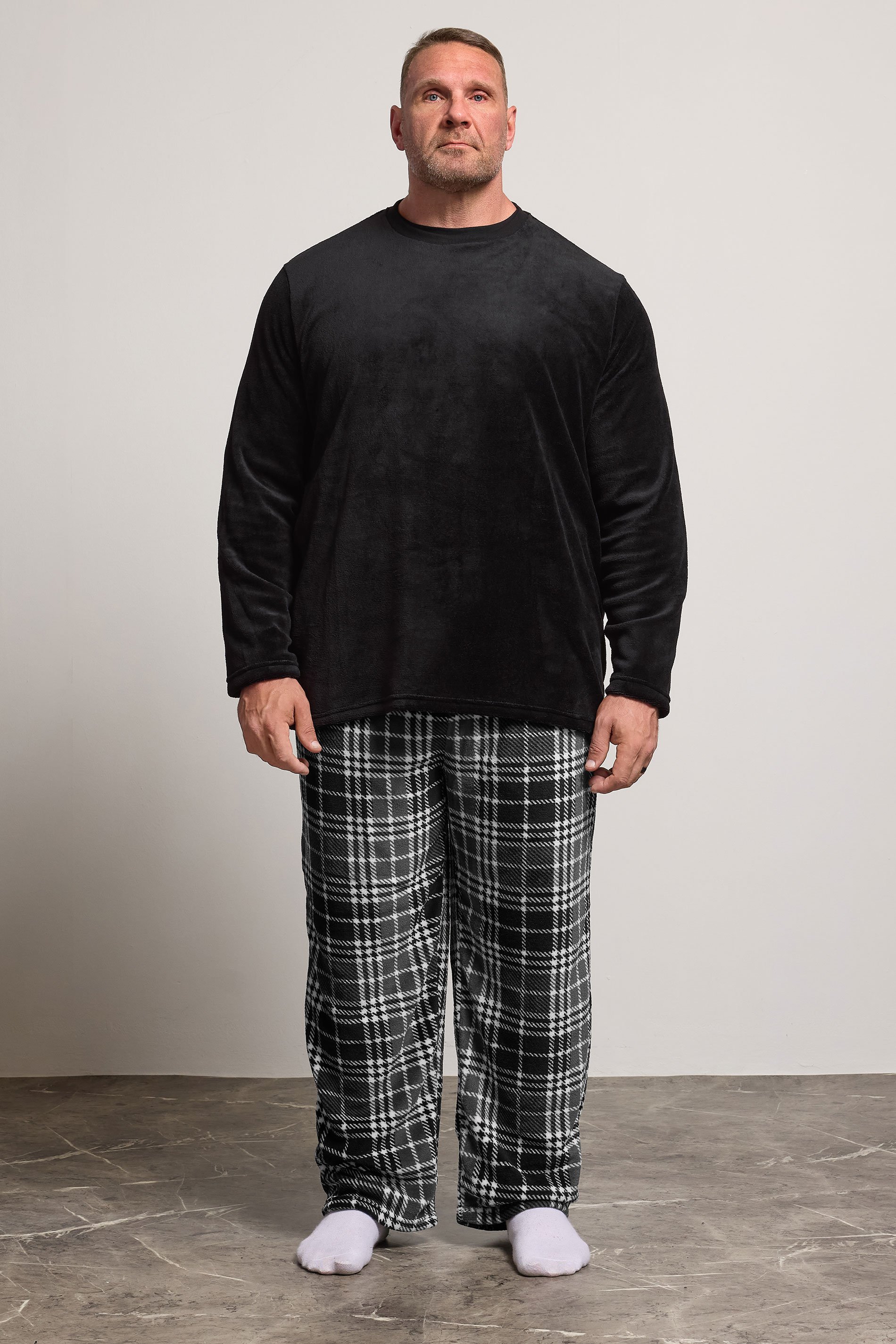 BadRhino Big & Tall Black Check Fleece Lounge Set | BadRhino 1