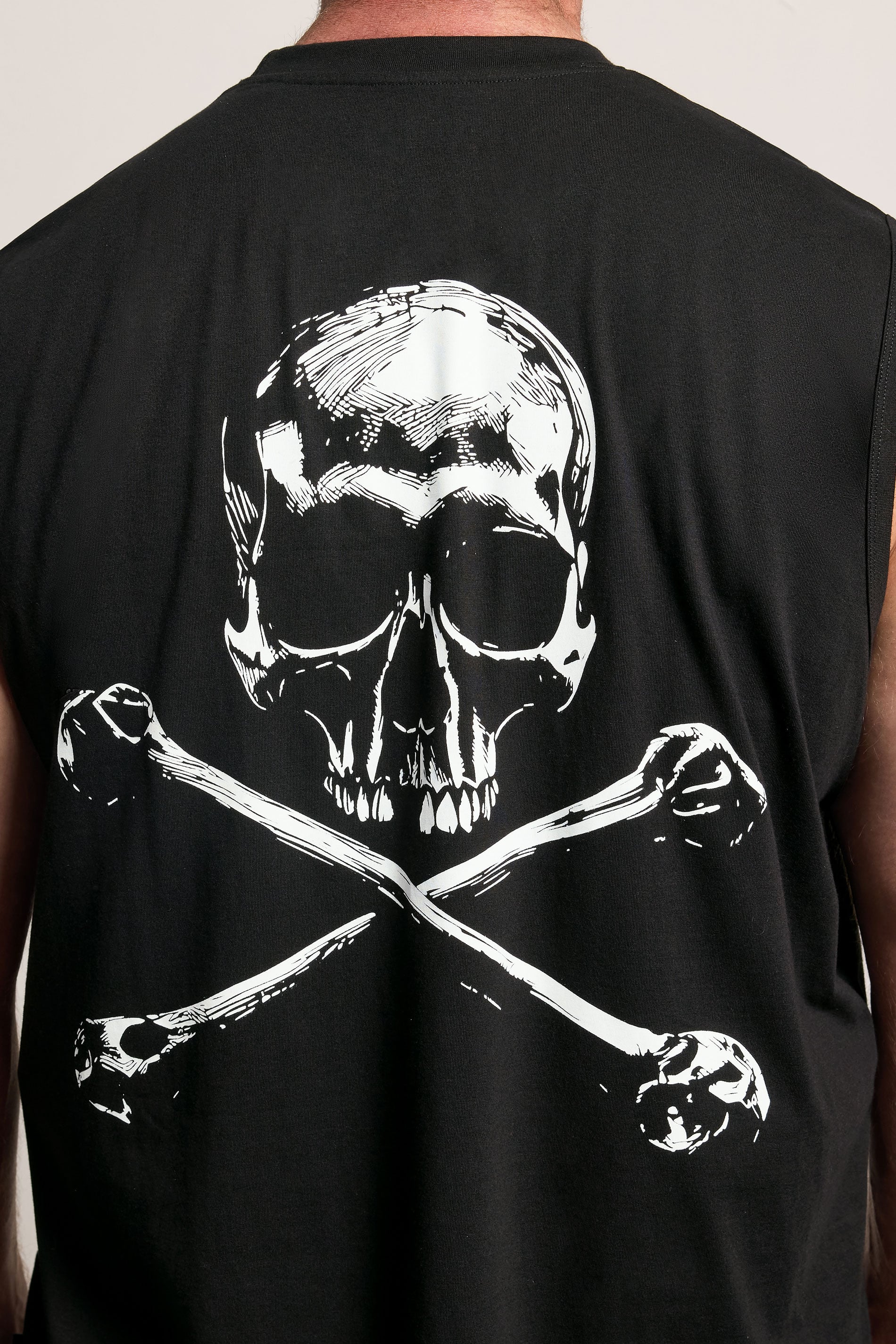 BadRhino Big & Tall Black Extra Long Skull & Crossbones Graphic Muscle Vest | BadRhino 4