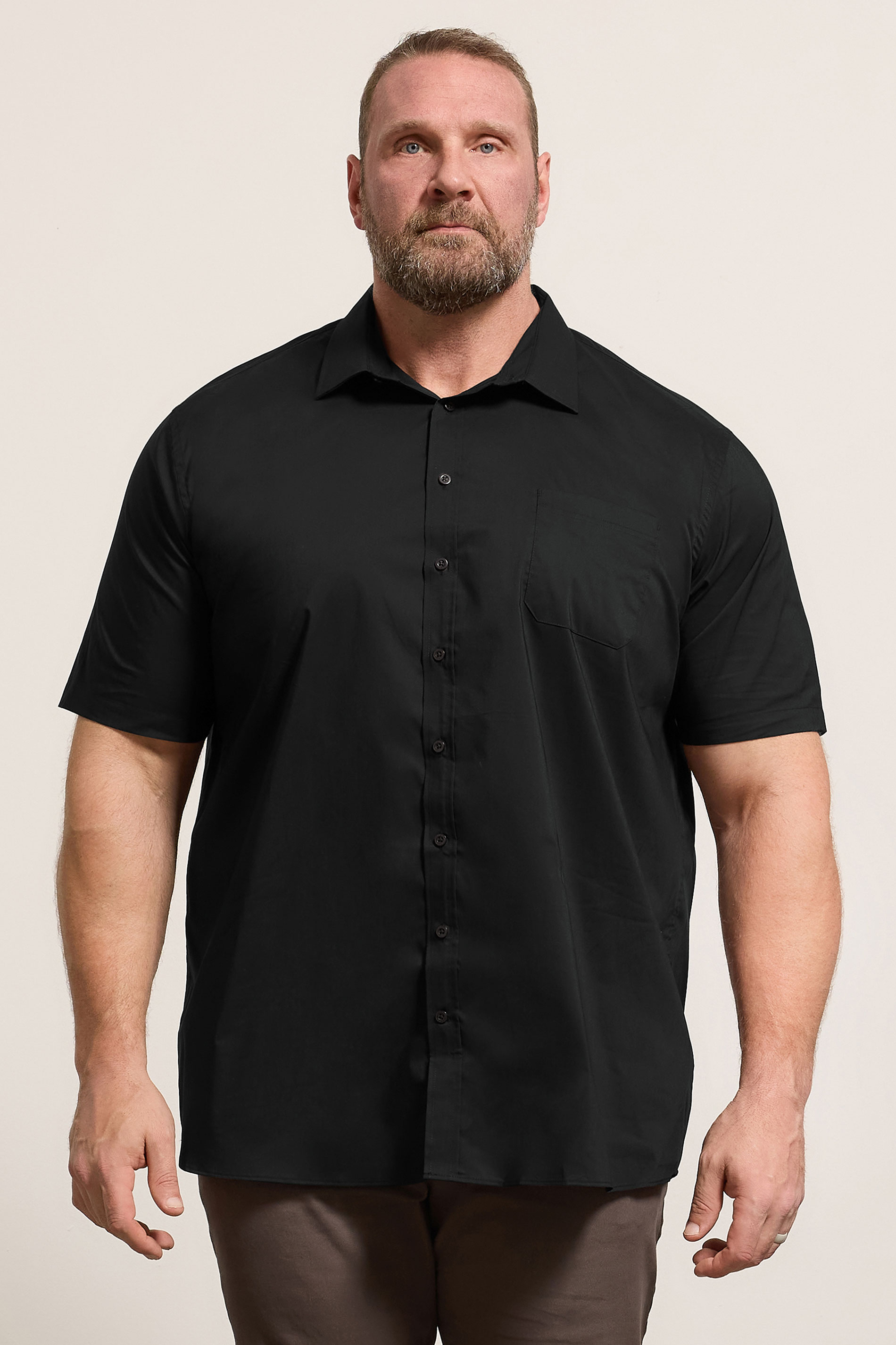 D555 Big & Tall Black Short Sleeve Non Iron Stretch Shirt | BadRhino 3
