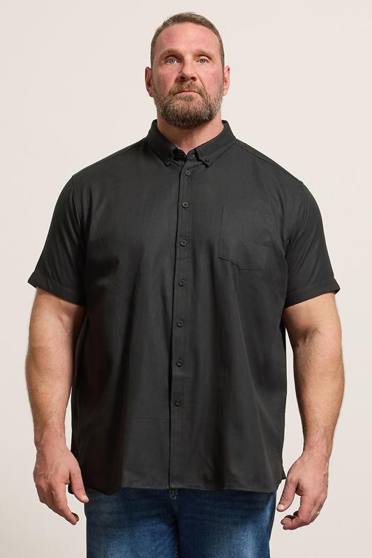  D555 Big & Tall Black Short Sleeve Oxford Shirt