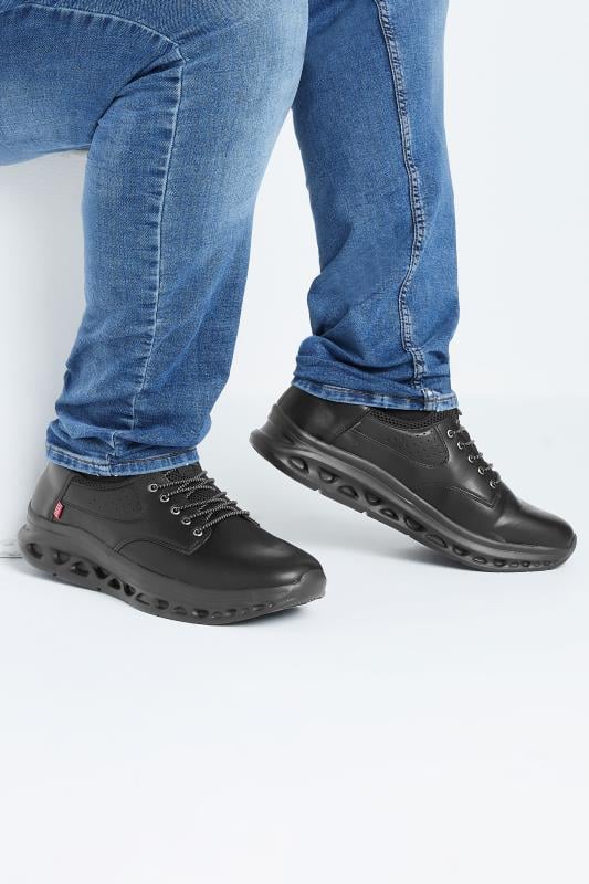 Men's  D555 Black Hands Free Shoes With Faux Suede Top & Laces