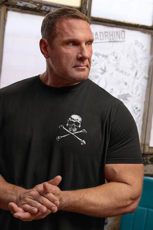Men's  BadRhino Big & Tall Black Skull & Crossbones Graphic T-Shirt
