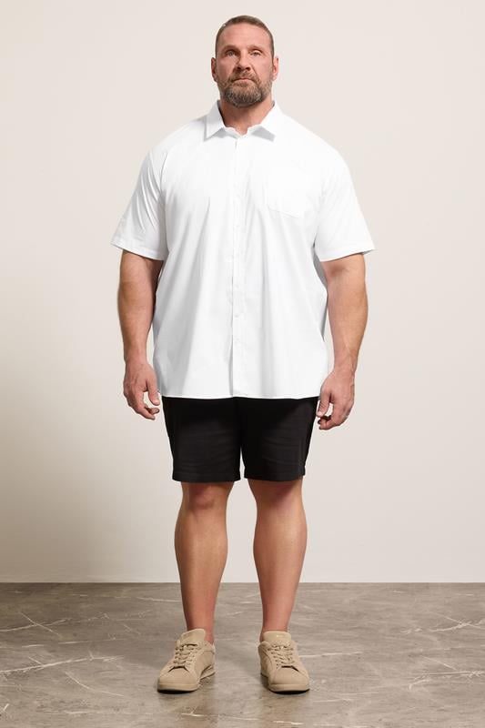 D555 Big & Tall White Short Sleeve Non Iron Stretch Shirt | BadRhino 1